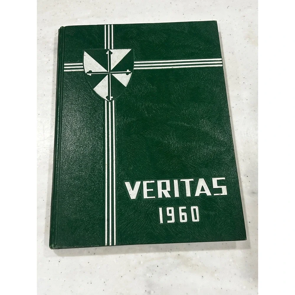 Vintage 1960 Veritas St Agnes Academy Houston Texas Yearbook Volume XXII History